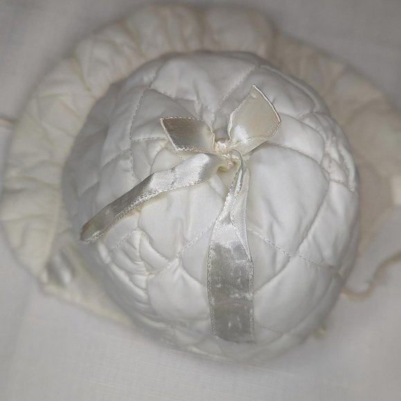 Vintage White Baby Bonnet - Picture 3 of 5